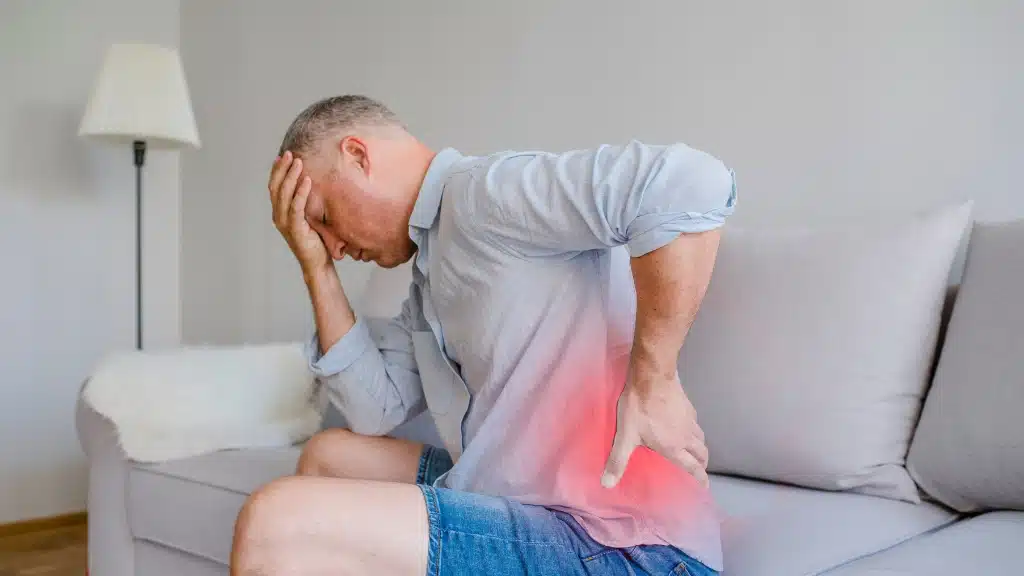 علاج ألم أسفل الظهر فوق المؤخرة
